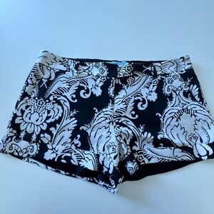 Marciano / Guess NWT Silk Shorts Size 10 Black and White Print